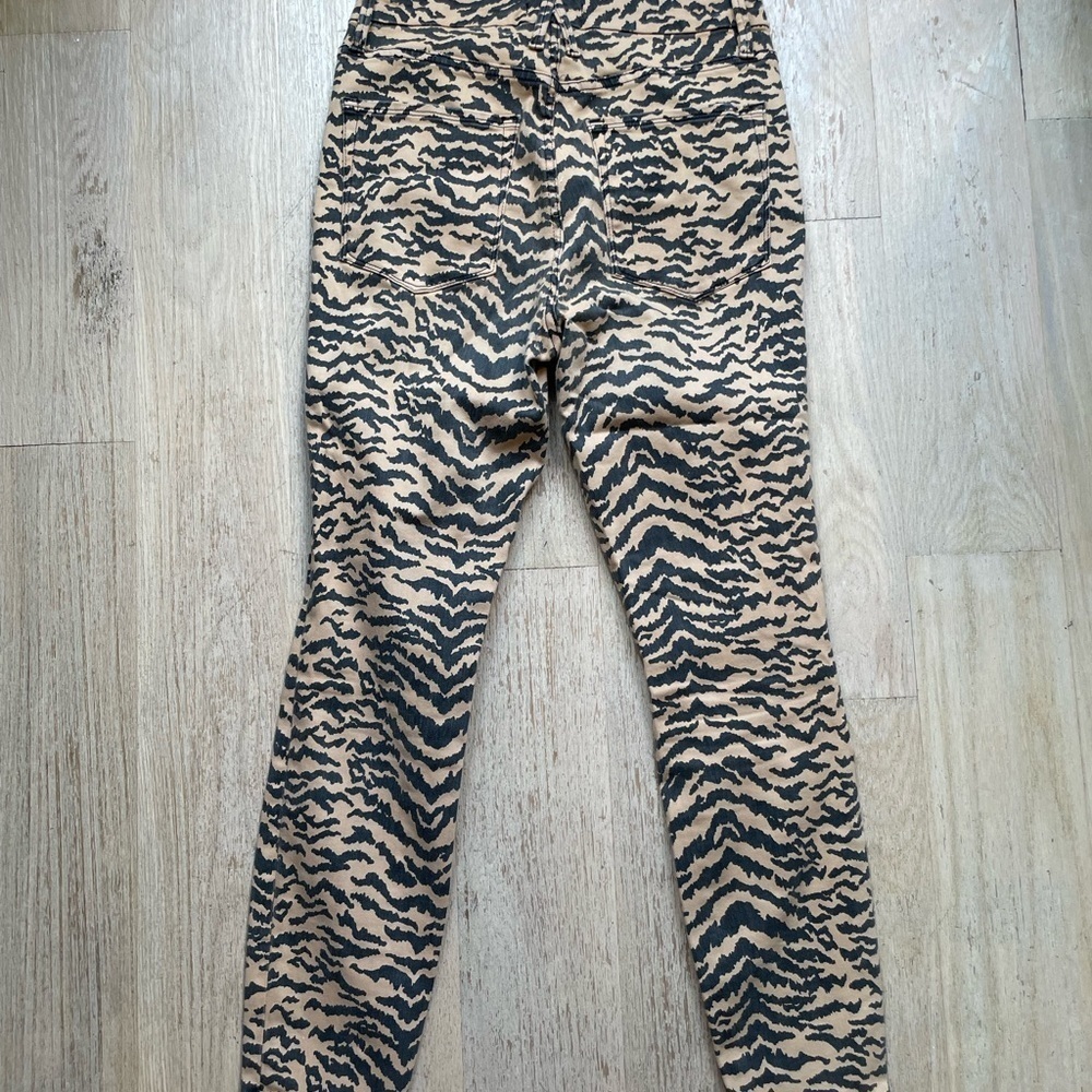 Good American Good Waist Crop Tiger Jeans — image 3 of 4